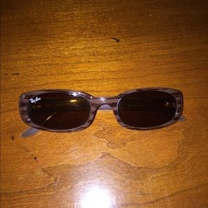 Ray-Ban Sidestreet 938 - brown stripes